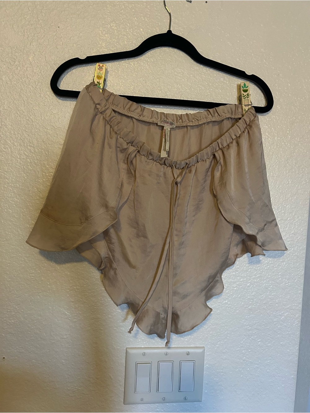 Women’s Beige Silk-Feel Ruffle Sleep Shorts